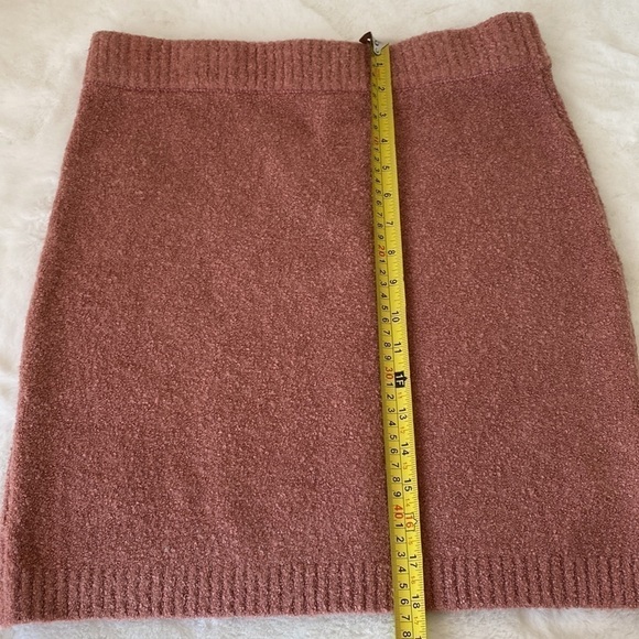 Vici x Fate Textured Knit Miniskirt MAUVE SNAKE, Size X-Large NWT - Picture 11 of 12